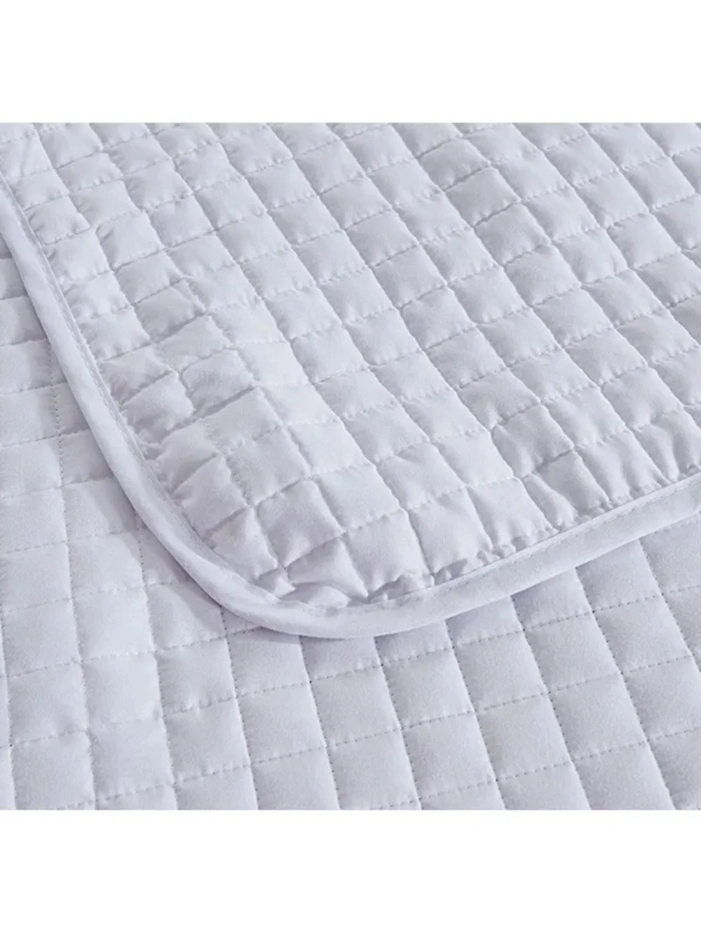 Light Lavender Quilted Bedspread Set - Soft Microfiber